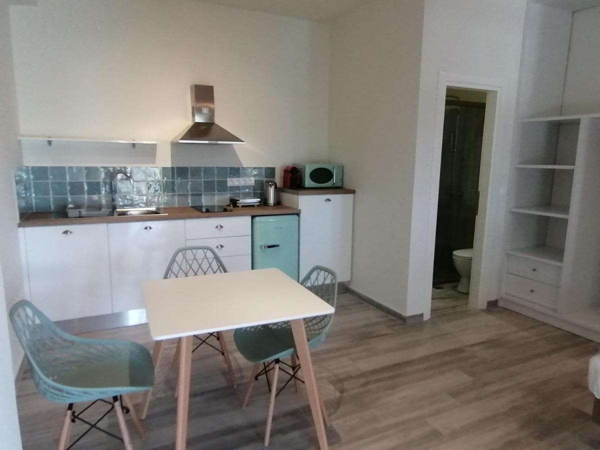Villa Nena - Studio Suites Kalámi Esterno foto